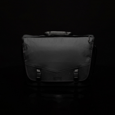 Tenba DNA 16 DSLR Messenger