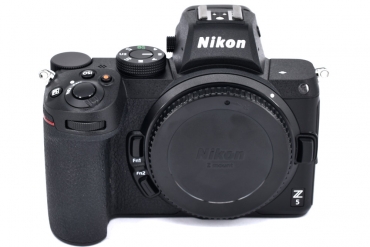 Occasion Nikon Z 5 Body Kit, S/N 6058985