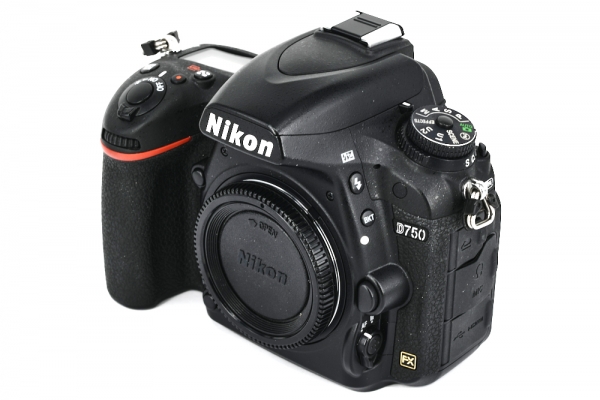 Occasion Nikon D750 Body Kit, S/N 6071295